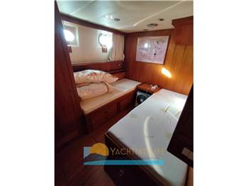 Benetti Ketch motorsailer