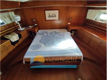 Benetti Ketch motorsailer