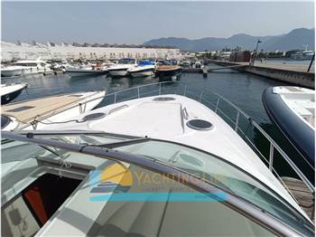 Crownline 340CR