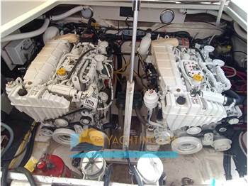 Crownline 340CR