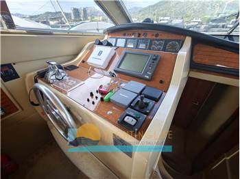 Ferretti Yachts FERRETTI 530