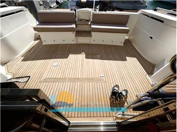 Ferretti Yachts FERRETTI 530