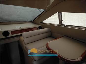 Ferretti Yachts Ferretti 430