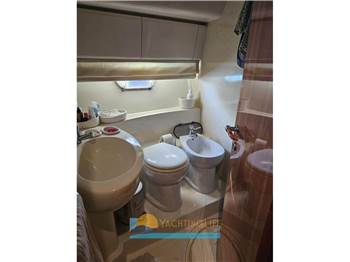 Ferretti Yachts Ferretti 430