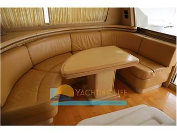 Ferretti Yachts FERRETTI 550