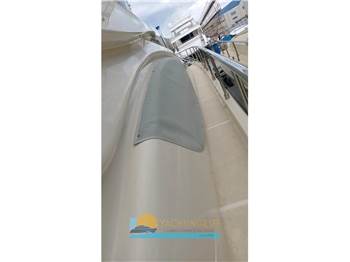 Ferretti Yachts FERRETTI 550