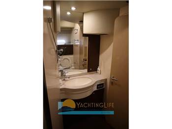 Ferretti Yachts FERRETTI 550