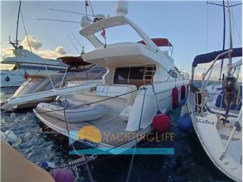 Ferretti Yachts FERRETTI 620
