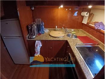 Ferretti Yachts FERRETTI 620