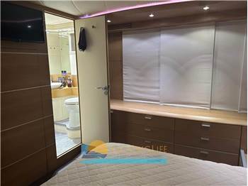 AB Yachts AB 68' HT