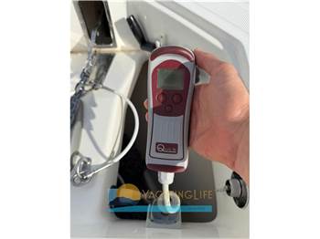 Boston Whaler 370 Outrage