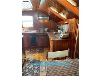 Bugari Artemio Yacht M 24