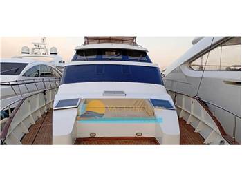Bugari Artemio Yacht M 24