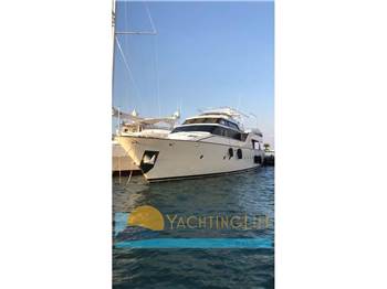 Bugari Artemio Yacht M 24