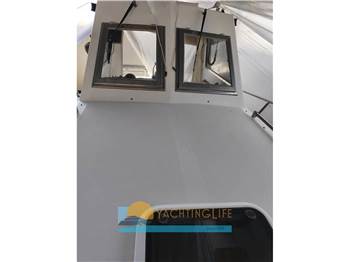 Cantieri Rizzi Pilot 25