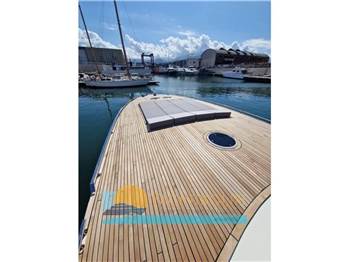 Baia AZZURRA 63