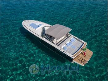 Tornado 38' a CHARTER