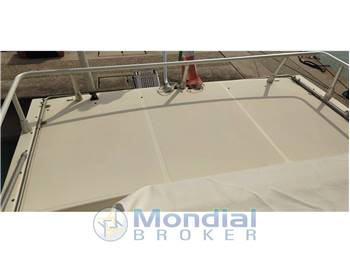 Raffaelli Middle Typhon