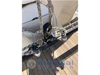 Comar Yacht Comet 41S