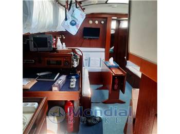HALLBERG RASSY HR 41  KETCH