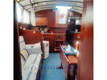 HALLBERG RASSY HR 41  KETCH