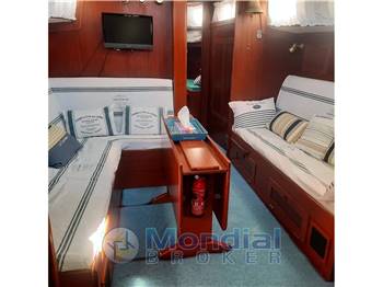 HALLBERG RASSY HR 41  KETCH