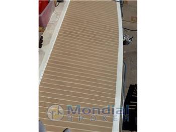 CANTIERI NAVALI ARNO LEOPARD 23