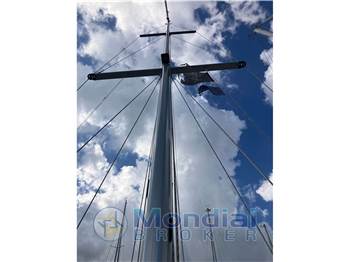 Comar Spa 1050