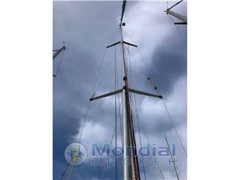 Comar Yacht Comet33