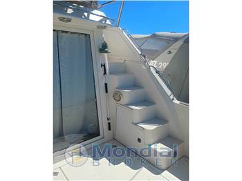 CRUISERS 4280 EXPRESS BRIDGE