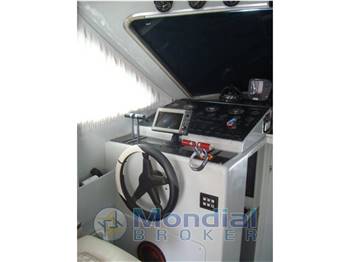 PIANTONI 35 HURRICANE