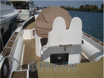 NAUTICA REVENGER REVENGER 28,70 SPORT