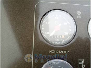 CANTIERI NAVALI DEL TIRRENO CAYMAN 30 FLY