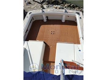 CANTIERI NAVALI DEL TIRRENO CAYMAN 30 FLY