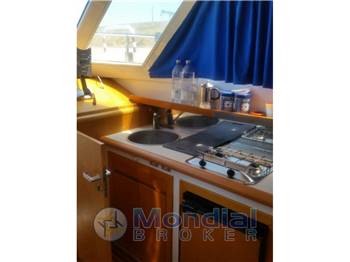 CANTIERI NAVALI DEL TIRRENO CAYMAN 30 FLY