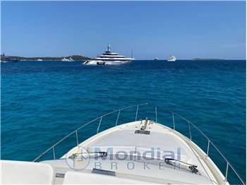 FERRETI YACHTS FERRETTI 53