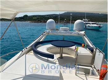 FERRETI YACHTS FERRETTI 53