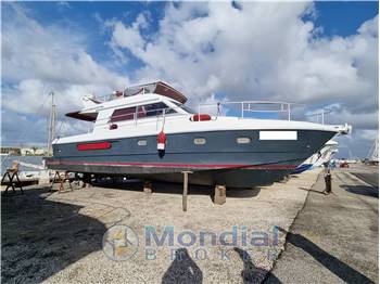 FERRETTI FERRETTI 39 FLY