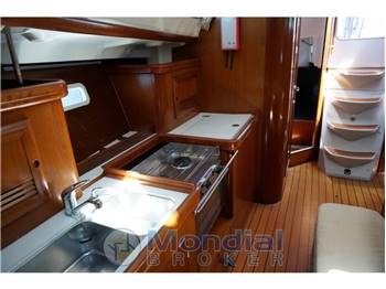 Beneteau Oceanis 393 Clipper