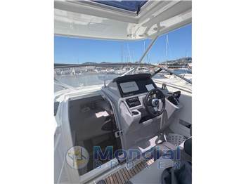 JEANNEAU CAP CAMARAT 9.0 Walk Around 