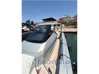 Cantieri Navali Italia  Kifaru 43'