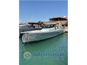 Cantieri Navali Italia  Kifaru 43'