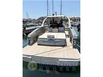 Cantieri Navali Italia  Kifaru 43'