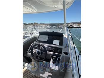 JEANNEAU CAP CAMARAT 9.0 Walk Around 