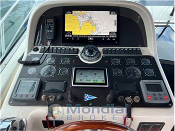 UNIESSE 42