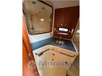 Chris Craft  Corsair 36 