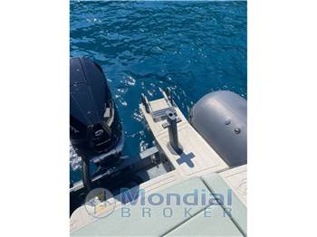 G Tender G10