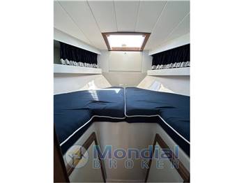 Tornado 38' Flush Deck