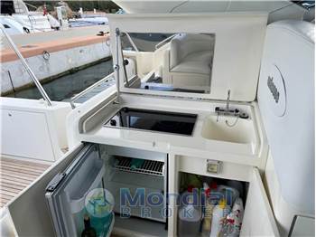 UNIESSE  42