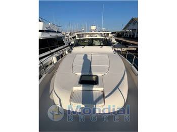 Cayman 40' Walk Around